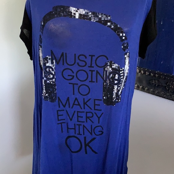 bobeau Tops - BOBEAU TUNIC “MUSIC GOING TO MAKE EVERYTHING OK”
